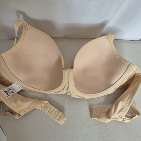 Freya Idol Underwire Moulded Balcony Seam Free T-Shirt Bra in Nude - Size 38C - Picture 8 of 16